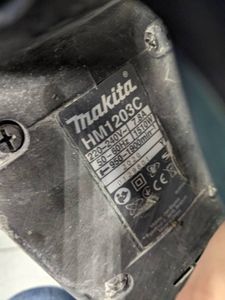 01-200371696: Makita hm1203c