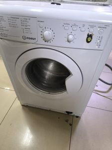 01-200784398: Indesit iwsb 6085