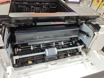 01-200795775: Canon lbp325x