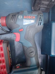 Б/в Гайковерт Bosch gdx 18 v-200c 2акб 01-200820511