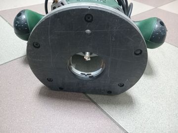 Б/в Фрезер вертикальний Bosch pof 1200 ae 01-200829255