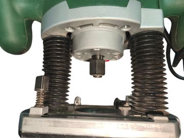 Б/в Фрезер Bosch pof 1400 ace 01-200795910