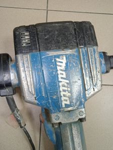 Б/в Відбійний молот Makita hm1801 01-200855677
