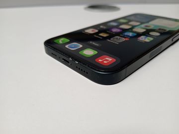 Б/в Мобільний телефон Apple iphone 13 128gb 01-200828102