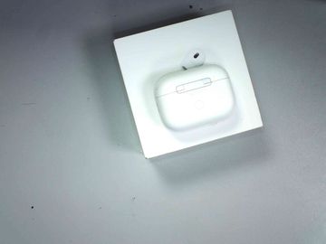 Б/у Наушники Apple airpods pro 2nd generation magsafe 01-200861791