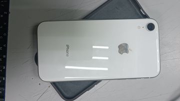 Б/в Мобільний телефон Apple iphone xr 64gb 01-200876238