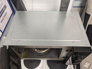 Б/в Мікрохвильова піч Pyramida pmwo 20 bl 01-200817801