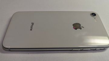 Б/в Мобільний телефон Apple iphone 8 256gb 01-200881644