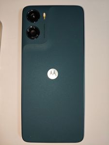 Б/у Мобильный телефон Motorola moto g06 4g 4/64gb 01-200888887
