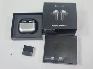Б/в Навушники Samsung galaxy buds3 pro 01-200926559