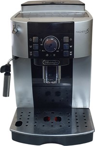 Б/у Кофеварка Delonghi ecam 21.116 01-200893154