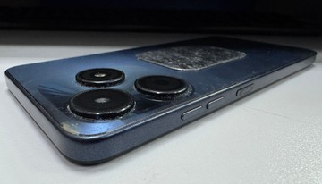 Б/в Мобільний телефон Tecno spark 10 ki5q 8/128gb 01-200928090