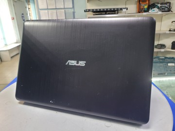 Б/в Ноутбук Asus 15/pentium n4200 ddr3/4gb ddr3/hdd 500 gb/ssd *відсутній/geforce 810m 01-200954977