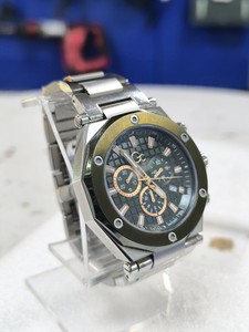 Б/в Годинник Gc z18004g9mf 01-200918460