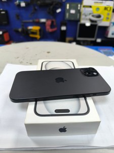 Б/в Мобільний телефон Apple iphone 15 plus 256gb 01-200915094
