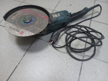 Б/в Кутова шліфмашина Makita ga9020s 01-200973965