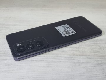 Б/в Мобільний телефон Oppo reno12 5g 12/256gb 01-200937980
