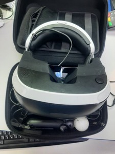 Б/в Окуляри віртуальної реальності Sony playstation vr + 2шт move контролери 01-200991281