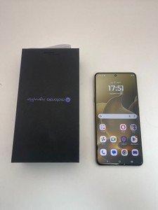 Б/в Мобільний телефон Motorola signature 16/512gb 01-201064009