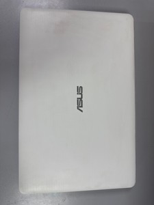Asus 17/pentium n3530 ddr3/4gb ddr3/hdd *відсутній/ssd 1000 gb/*інтегрована
