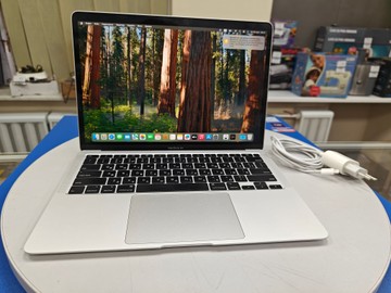 Б/в Ноутбук Apple macbook air 13" 2020 a2179 core i3 1,1ghz/ram8gb/ssd256gb/intel iris plus graphics 01-201090565