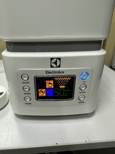 Б/в Зволожувач повітря Electrolux ehu-3510d 01-201096417