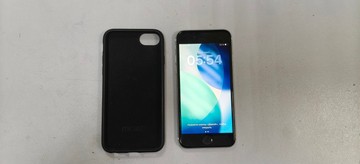 Б/в Мобільний телефон Apple iphone se 2020 64gb 01-201098264