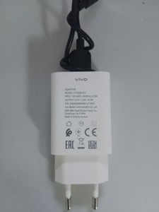 Б/в Мережевий зарядний пристрій Vivo v1020d 01-201110371