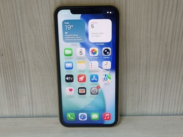 Б/в Мобільний телефон Apple iphone 11 64gb 01-201107279