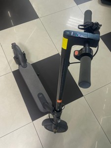 Б/у Електросамокат Xiaomi mi electric scooter essential 01-201122449