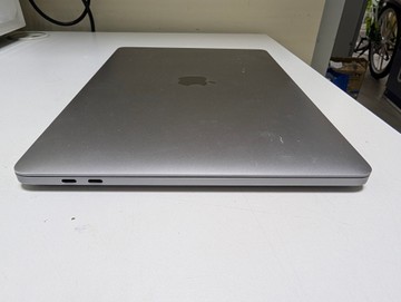 Б/в Ноутбук Apple a2338 macbook pro 13,3" m1 8-gpu/ ram8gb/ ssd256gb/ retina, truetone, touch bar 01-201101390