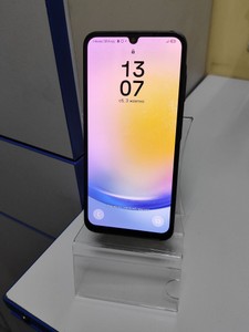 Б/в Мобільний телефон Samsung galaxy a25 5g sm-a256b 8/256gb 01-201142852
