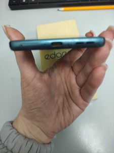 Б/в Мобільний телефон Motorola edge 50 fusion 8/256gb 01-201152735