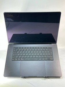 Б/у Ноутбук Apple macbook pro 16 a3429 / apple m5 max / ram 48gb / ssd 2tb / 40 core gpu 01-201103840