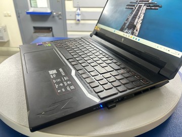 Acer 16/ryzen 5 240 ddr5/16gb ddr5/hdd *відсутній/ssd 512 gb/geforce rtx3050 6gb