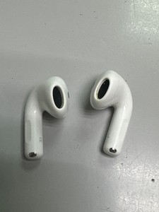 Б/в Навушники Apple airpods 4 with active noise cancellation 01-201164568