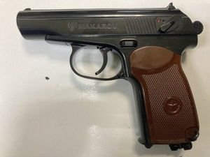 Б/в Пневматичний пістолет Umarex makarov 01-201170187