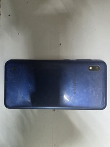 Б/у Мобільний телефон Samsung a105f galaxy a10 2/32gb 01-201170701