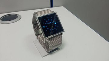 01-19263986: Montre homme the one grm102b2