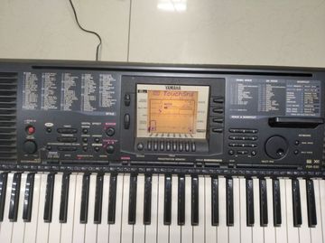 01-200594064: Yamaha psr-530