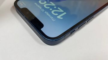 01-200608633: Apple iphone 12 64gb