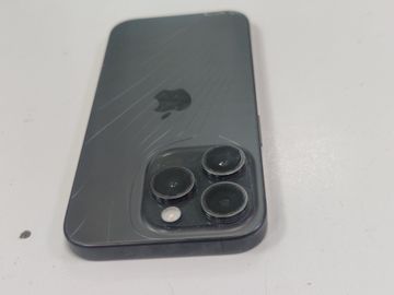 01-200755615: Apple iphone 15 pro 128gb esim