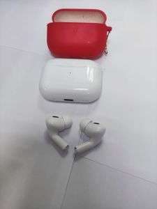 01-200778338: Apple airpods pro 2nd generation with magsafe charging case usb-c
