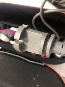 01-200794757: Dyson hs01