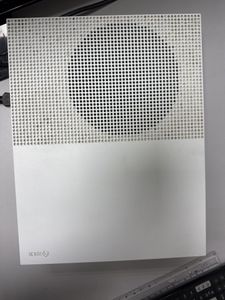 Б/у Игровая приставка Microsoft xbox one s 1tb 01-200815410