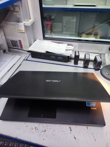 Б/у Ноутбук Asus 15/celeron 1007u ddr3/8gb/hdd 320 gb/ssd *відсутній/*інтегрована 01-200819248