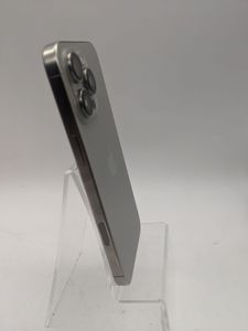 Б/в Мобільний телефон Apple iphone 16 pro max 256gb 01-200828823