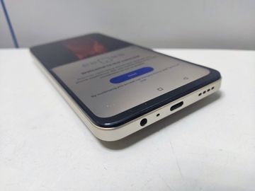 Б/у Мобильный телефон Realme note 70 4/128gb 01-200840603