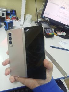 Б/в Мобільний телефон Samsung galaxy z fold3 12/512gb 01-200844946