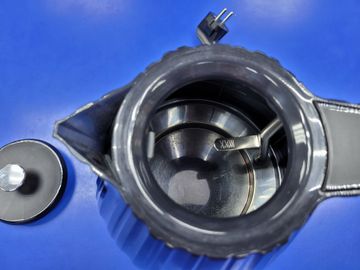 Б/у Электрочайник Delonghi ballerina kbd2001.bk 01-200809224